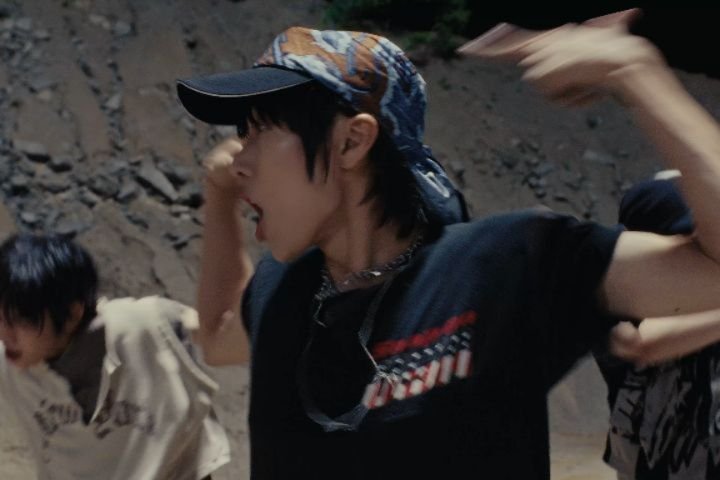 Thumbnail of p-dmzxdbttdlj-cf33793aa44d4d2a 2