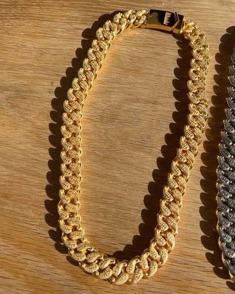 Thumbnail of p-caiuad5fdsn-cf3b0baf24004a34 1