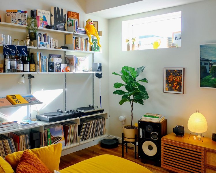 Thumbnail of p-cmust9thf4m-d019bf4d181f4354 0