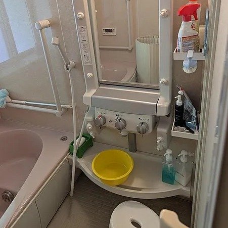 Thumbnail of p-dqb5r4cjzf2-d19742e3ba584e37 6