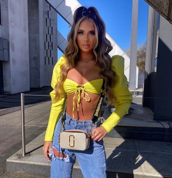 Thumbnail of p-cnf6z0yr3lk-d2882802db8f499c 0