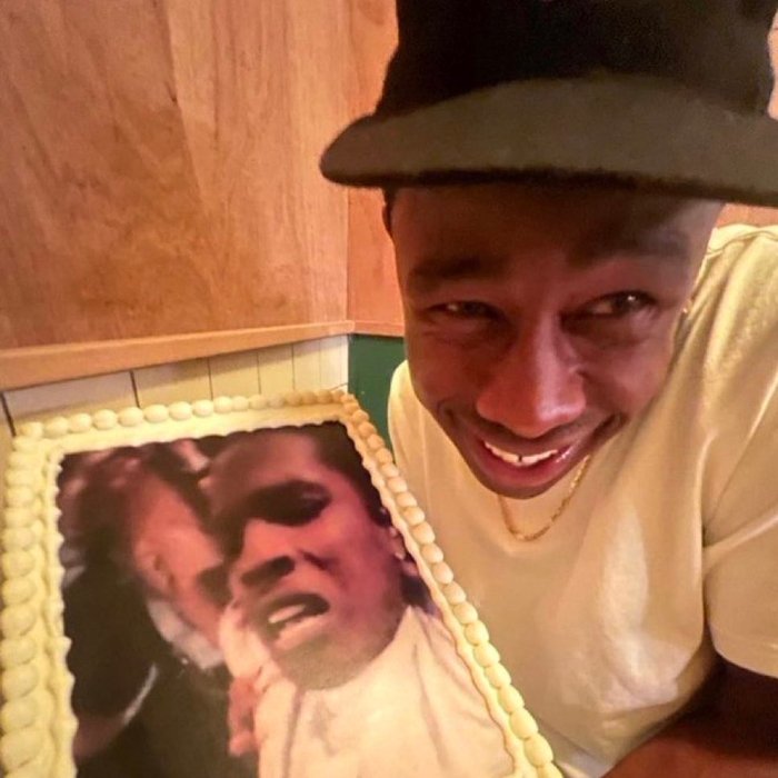 Thumbnail of www-x-com-apollovwrld-status-1807543998409478270-d28efc9e6dda4f0c