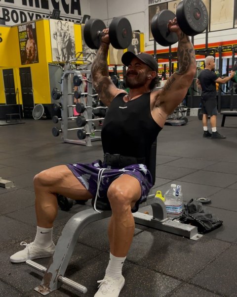 Thumbnail of cf4rxk8j-xw-d3e73f7cfd6a4abb 1