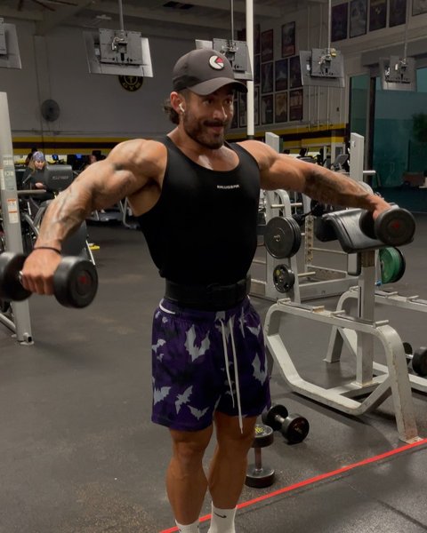 Thumbnail of cf4rxk8j-xw-d3e73f7cfd6a4abb 2