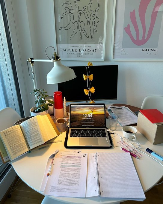 Thumbnail of www-x-com-shedntcare-status-1775520562900799890-d3fa6c8783154e62