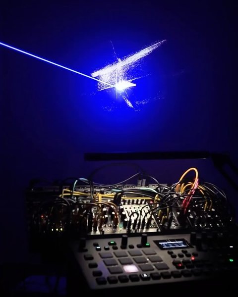 Thumbnail of p-daaplsmixax-d40f615ebe7346fe 5