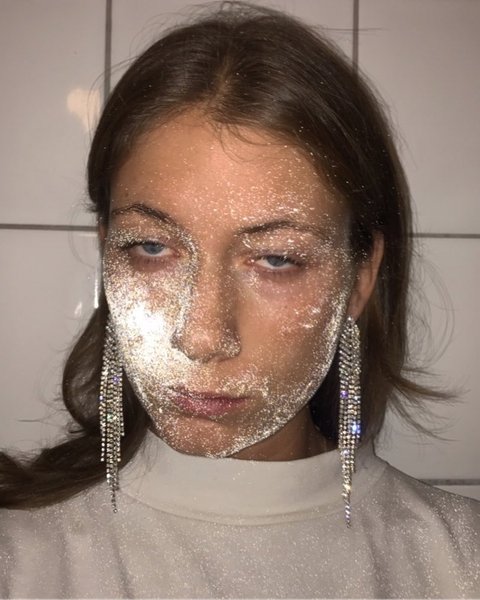 Thumbnail of p-bzzjashloon-d4555a4aff964425 0