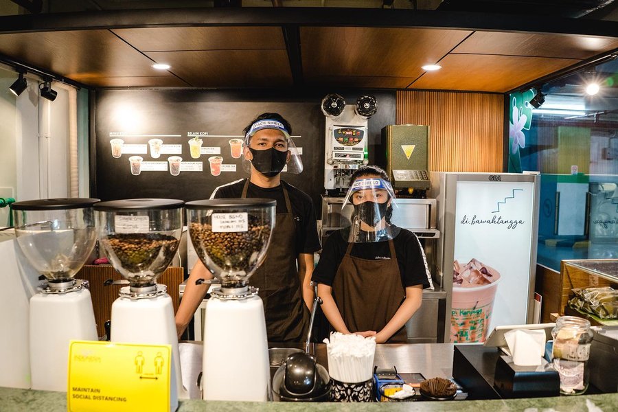 Thumbnail of p-ccdqtzzge7l-d49c9c235fce418f 0