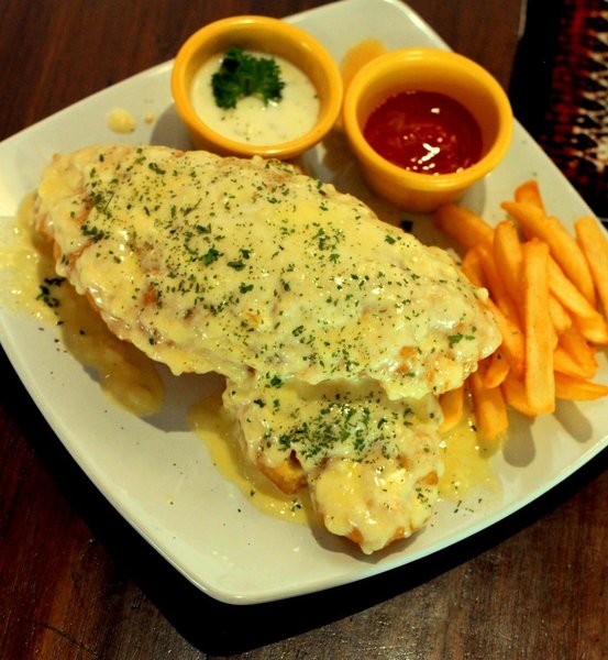 Thumbnail of p-bfw6fthat4k-d4d397f69b294ab0 0