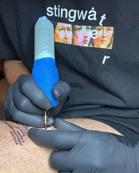 Thumbnail of p-clhbtrgtidt-d4f1d50b4dce43aa 2