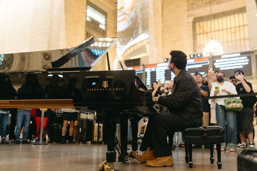 Thumbnail of p-dpfkanodvkg-d4fae8a2dbb848a6 4