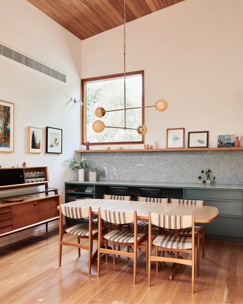 Thumbnail of p-cxc32xfszzi-d570926897234e98 1