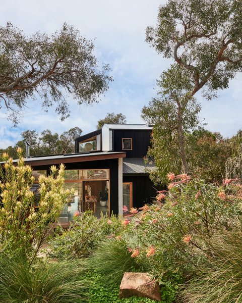 Thumbnail of p-cxc32xfszzi-d570926897234e98 4