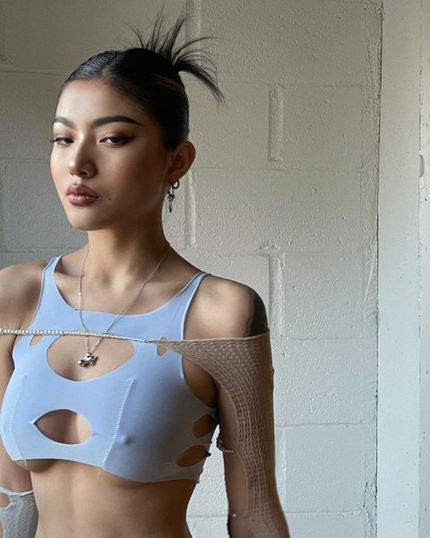 Thumbnail of p-cknkhjllii0-d5d583c18ec6472c 2