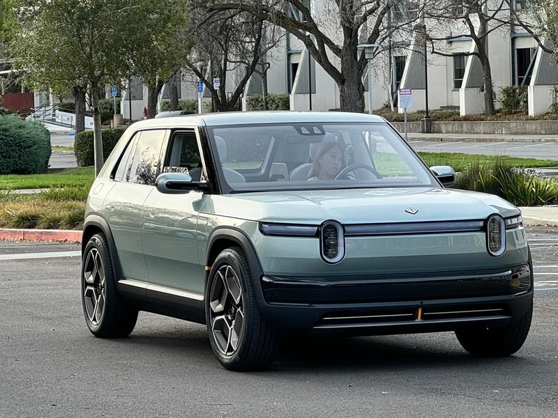 Thumbnail of p-c4yumlevxqf-d79730f3f1e34abd 2