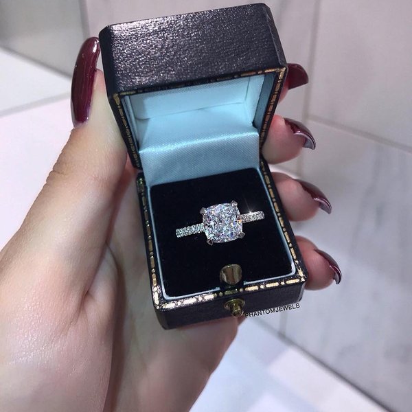 Thumbnail of p-br8kzwvhcso-d8611bf18ece4c56 1