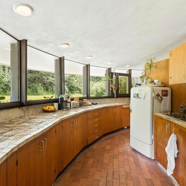 Thumbnail of p-cgmqscgoz9b-d893cd363ff242c1 4