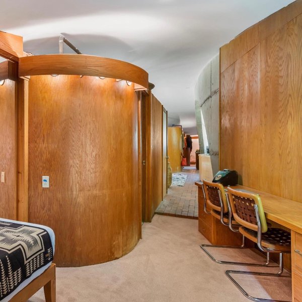 Thumbnail of p-cgmqscgoz9b-d893cd363ff242c1 5