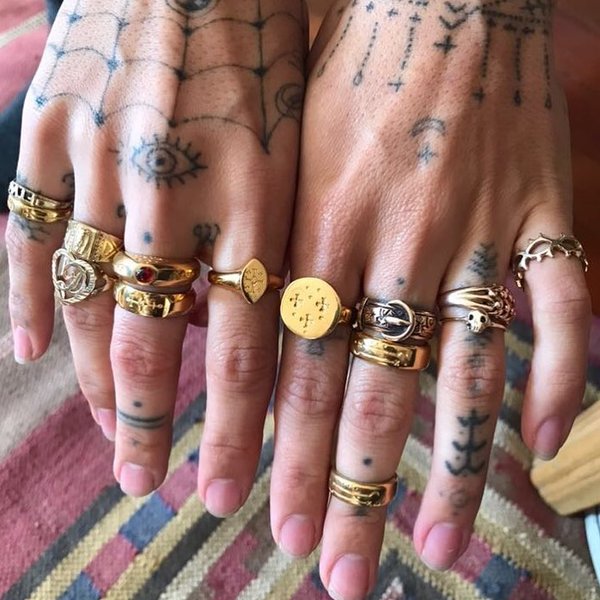 Thumbnail of p-bck0gqdnbw9-d97b6f263435402c 0