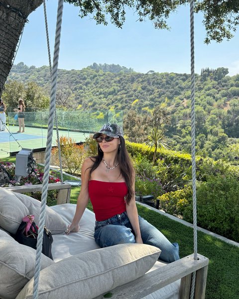 Thumbnail of p-dj5xvijvrad-d98596d45b59461f 0