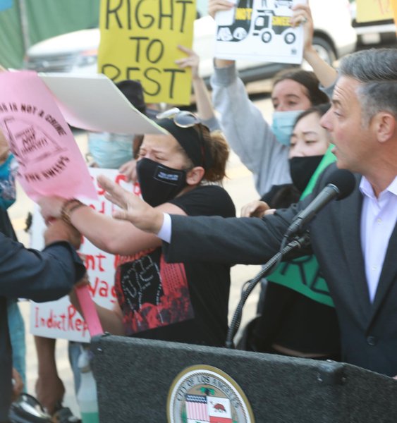 Thumbnail of p-csp6rrvfuhv-d9cd1755d59c4971 4