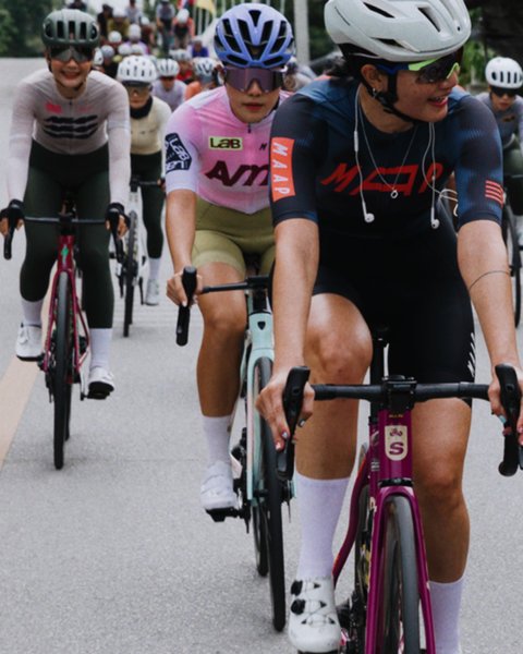 Thumbnail of c9l33elpc-t-daaee3a718c6432d 2