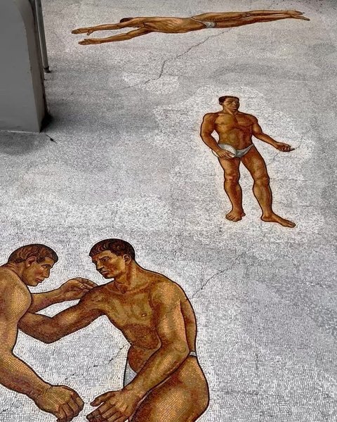 Thumbnail of p-dkeelxnus3i-db055040b5004746 3