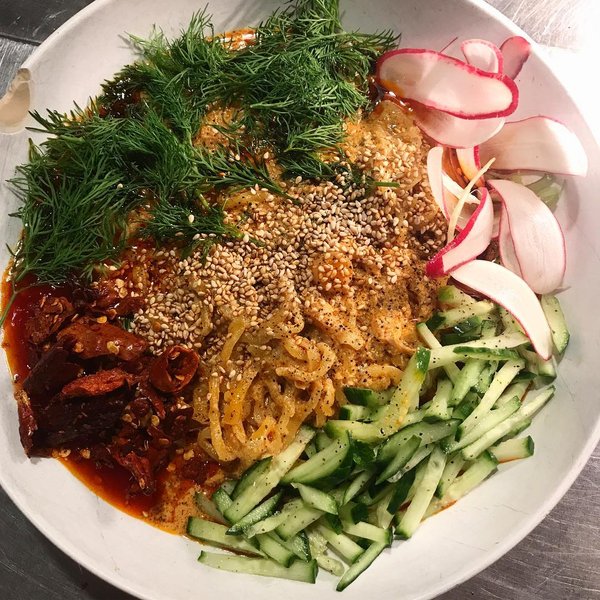 Thumbnail of p-byhvtqnjr89-dbef17302bb24806 0