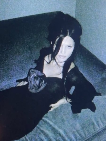 Thumbnail of www-instagram-com-p-dqf6bq2decn 1