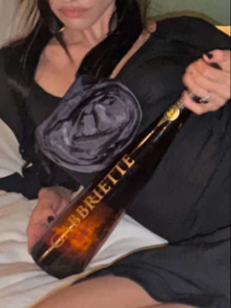 Thumbnail of www-instagram-com-p-dqf6bq2decn 2