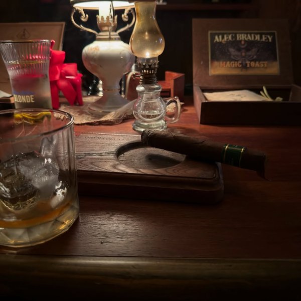 Thumbnail of instagram-dc3e6148a9fc43fe 15