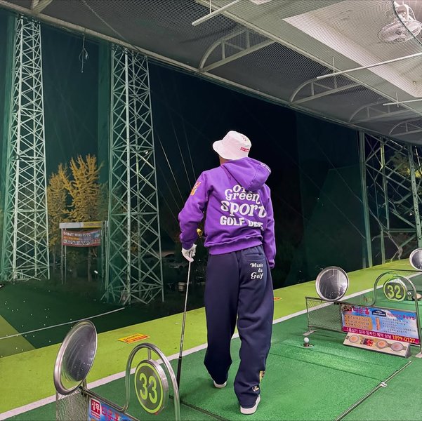 Thumbnail of instagram-dc3e6148a9fc43fe 8