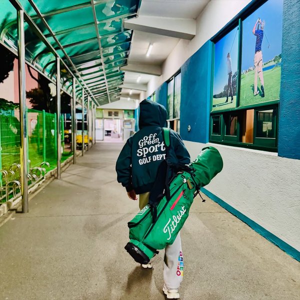 Thumbnail of instagram-dc3e6148a9fc43fe 9