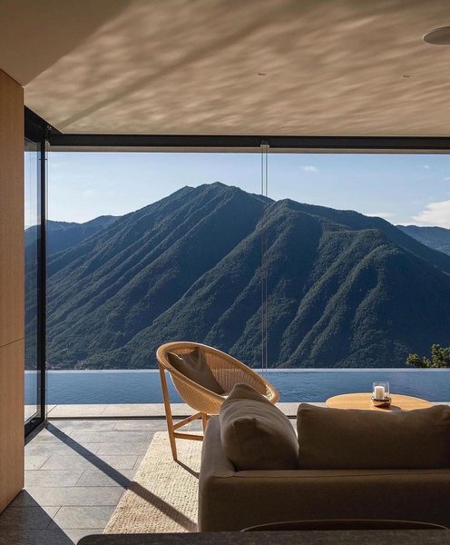 Thumbnail of p-coasveuyyhy-dd221951c226422e 0