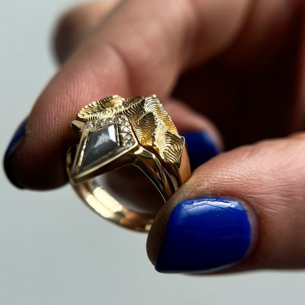 Thumbnail of c-nfttbp0ll-dd4ffd5775b14200 4