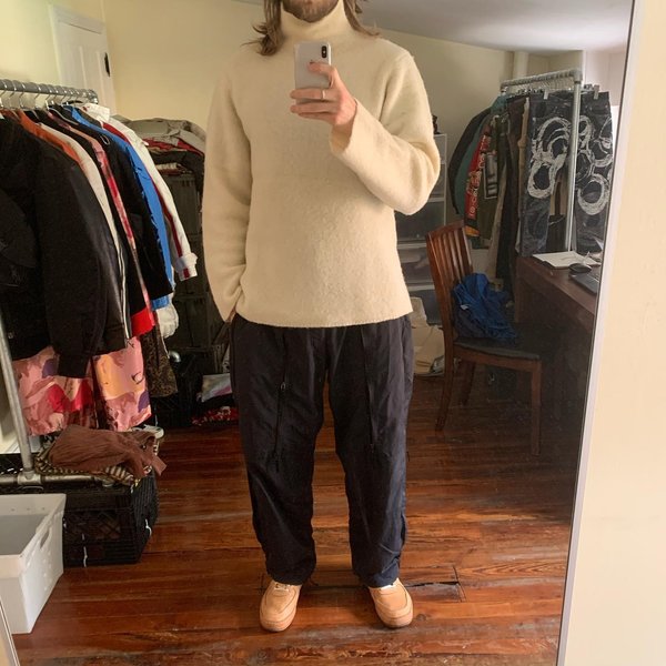 Thumbnail of u-mzca1jo-ddc4cb00ddc24c68 1