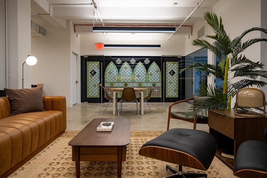 Thumbnail of p-dj7vhlquztp-de70c9e3dee34057 6