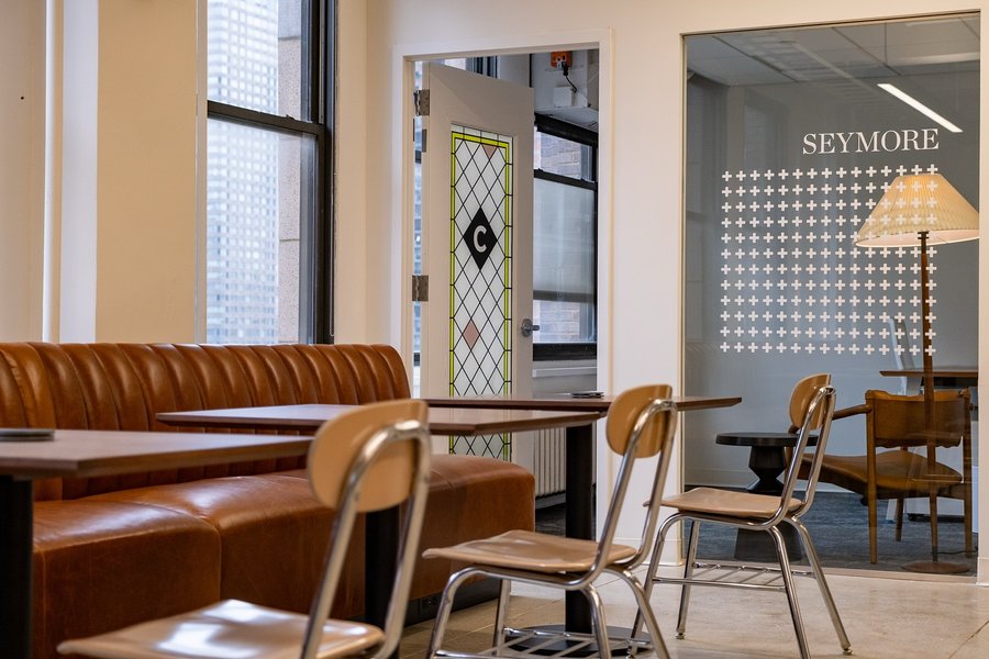 Thumbnail of p-dj7vhlquztp-de70c9e3dee34057 8