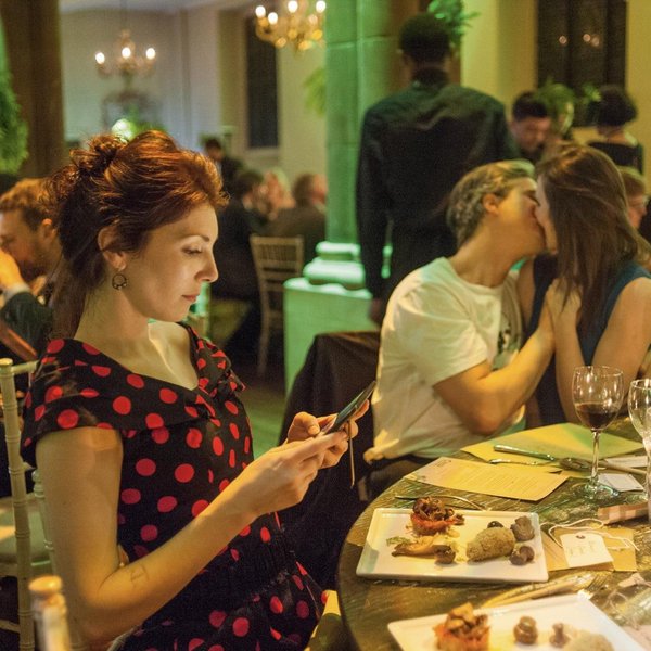 Thumbnail of p-ccnl0ell1km-df37674e4ef54efb 0