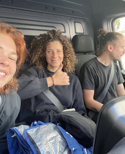 Thumbnail of www-instagram-com-p-dfmzpcgixiq 2