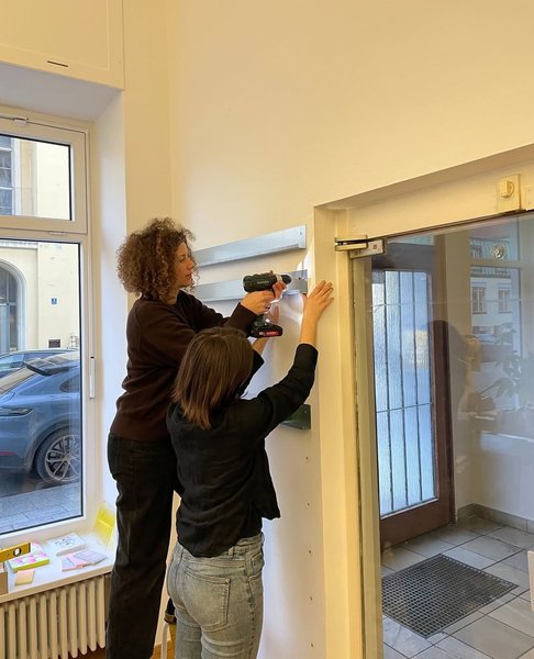 Thumbnail of www-instagram-com-p-dfmzpcgixiq 5