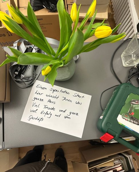 Thumbnail of www-instagram-com-p-dfmzpcgixiq 6