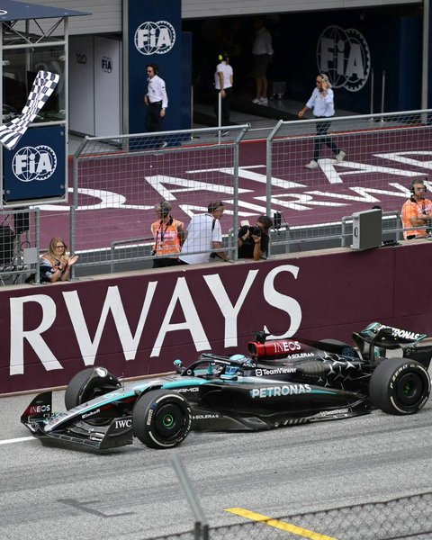 Thumbnail of p-c82ia8yozga-e07afa404b16415a 9