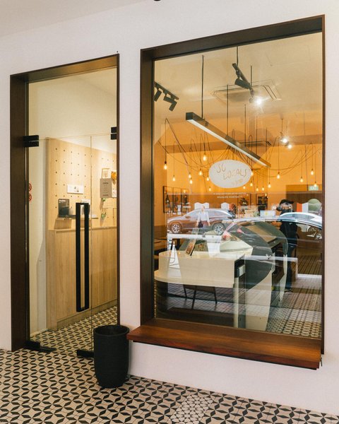 Thumbnail of p-cvwa1oxocxk-e16ed866db264226 5