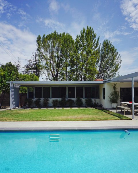 Thumbnail of p-cgliaggr7qw-e202565d2da8438e 4