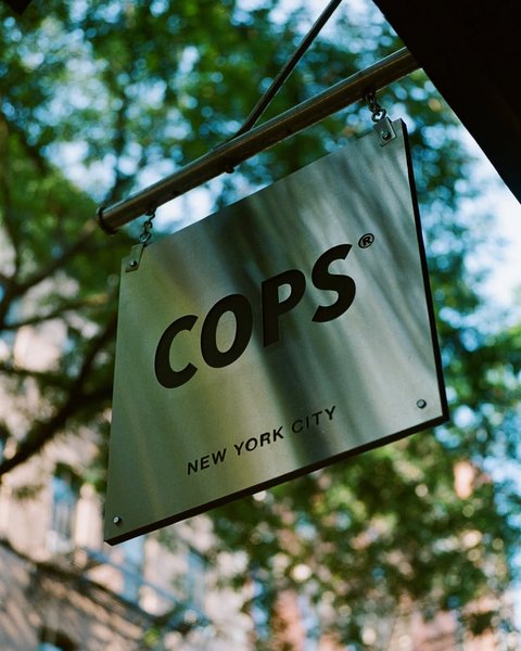 Thumbnail of c-872x7yeyk-e226bde81cce411b 0