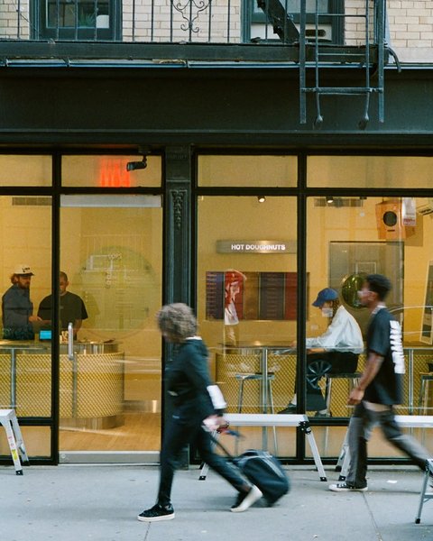 Thumbnail of c-872x7yeyk-e226bde81cce411b 2