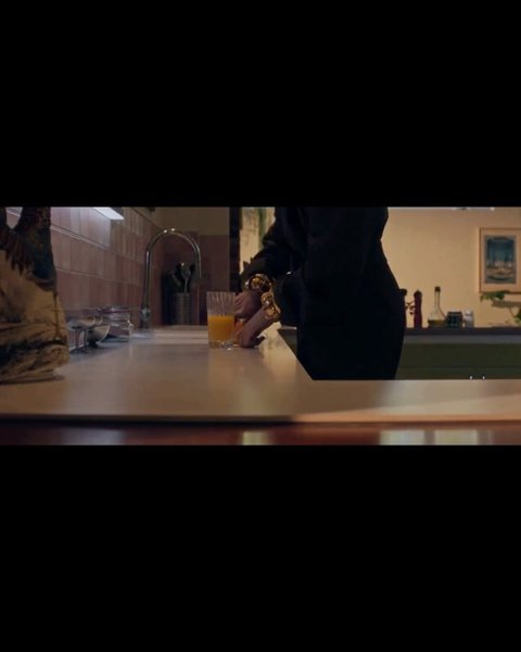 Thumbnail of ptiw-e-e2725e43f4e84bf1 2