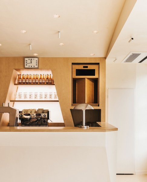 Thumbnail of p-c60okcgxw03-e290b56b0a6a4a4f 0