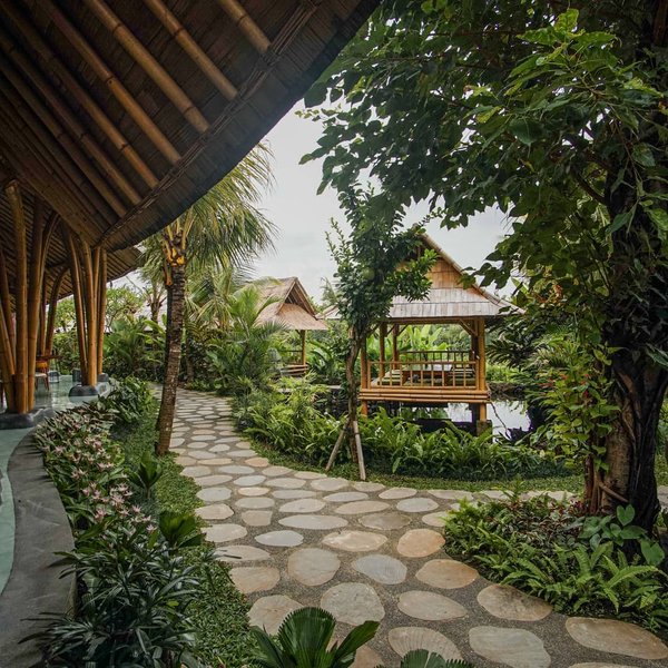 Thumbnail of p-clom2mwf6xv-e37c96ce1bf04442 8